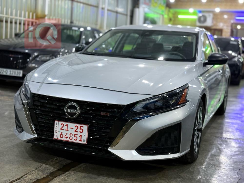 نیسان ئەلتیما